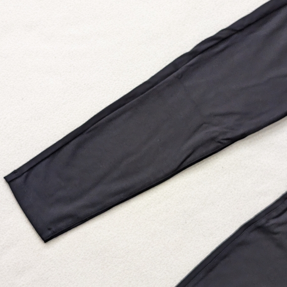 Liverpool Women's Size 10/30 Black Pull On Skinny Stretch Pants - Picture 3 of 16